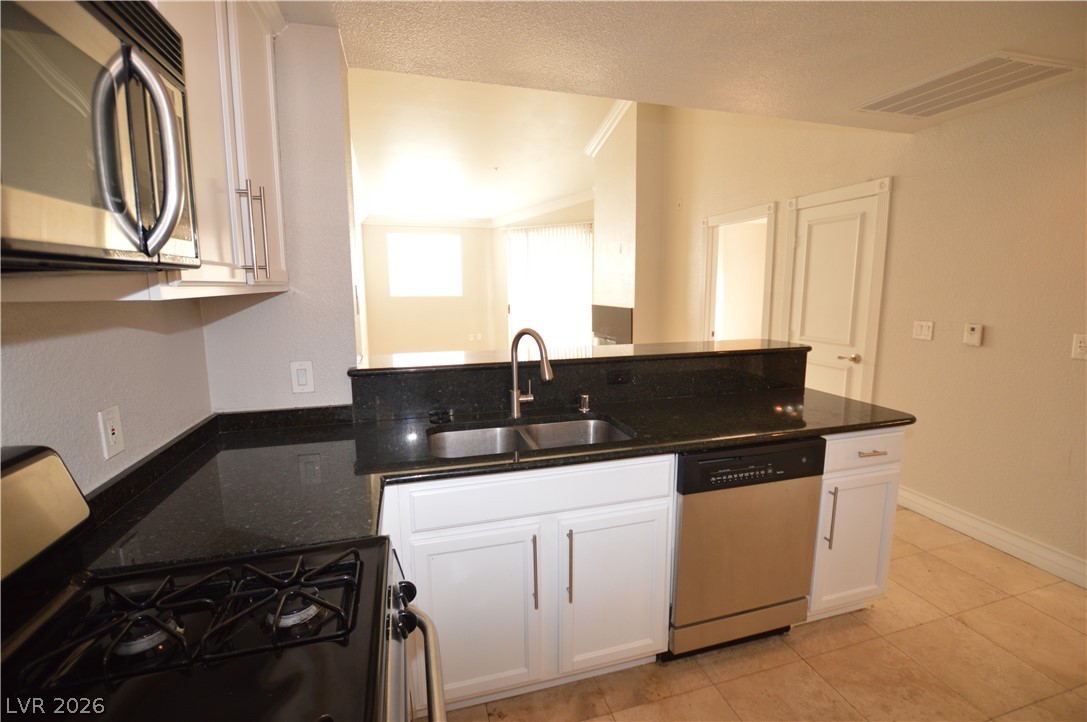 260 East Flamingo Road, Unit 416 Las Vegas, NV 89169 - Photo 8 of 56