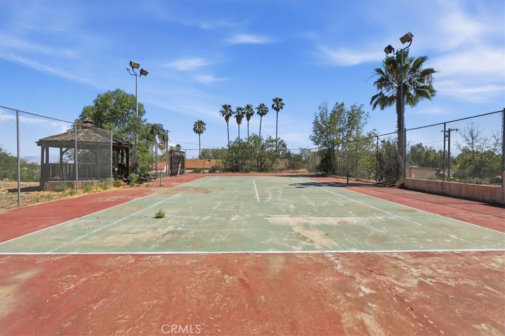 17394 Sunset View Drive Riverside, CA 92504 - Photo 39 of 62