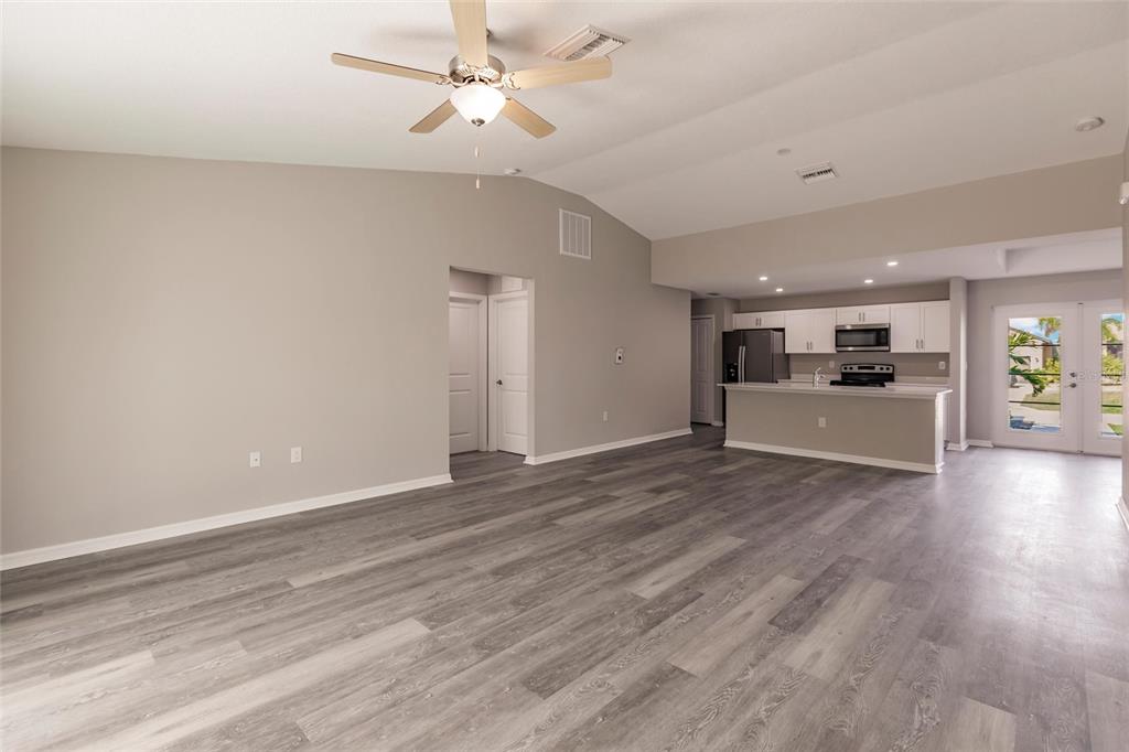 173 Haddock Drive Rotonda West, FL 33947 - Photo 15 of 49