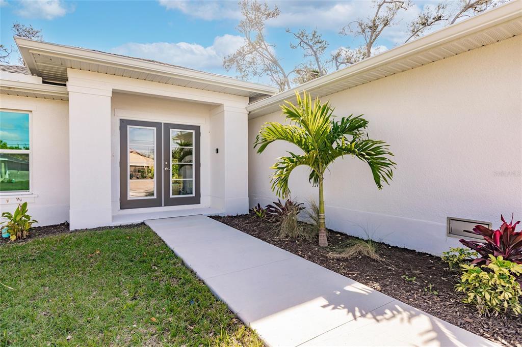 173 Haddock Drive Rotonda West, FL 33947 - Photo 4 of 49