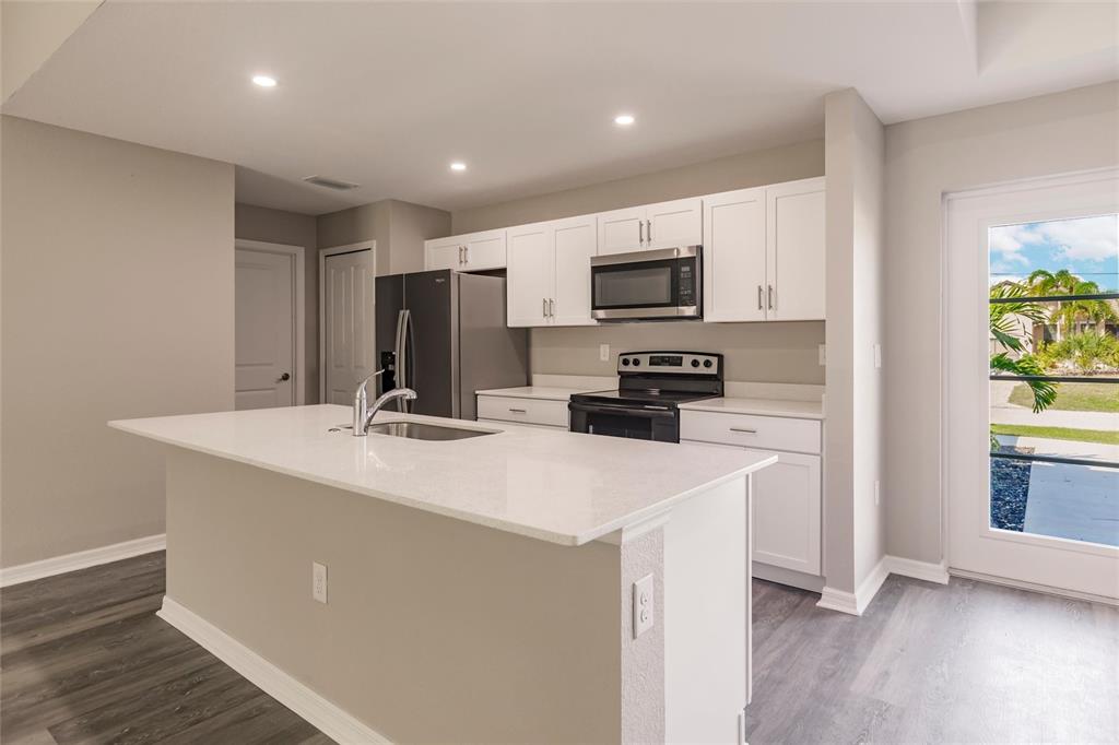 173 Haddock Drive Rotonda West, FL 33947 - Photo 6 of 49