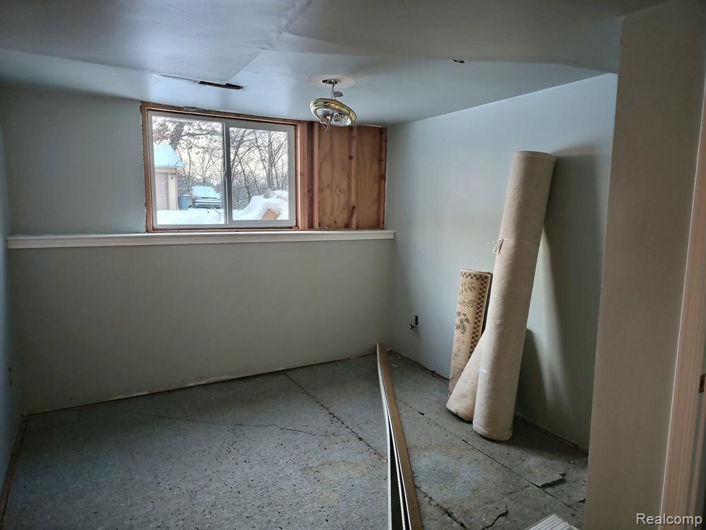 15122 Ripple Drive Linden, MI 48451 - Photo 16 of 21 Gallery Image 16
