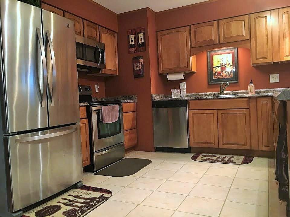 2983 Mercer Road New Castle, PA 16105 - Photo 7 of 24 Gallery Image 7