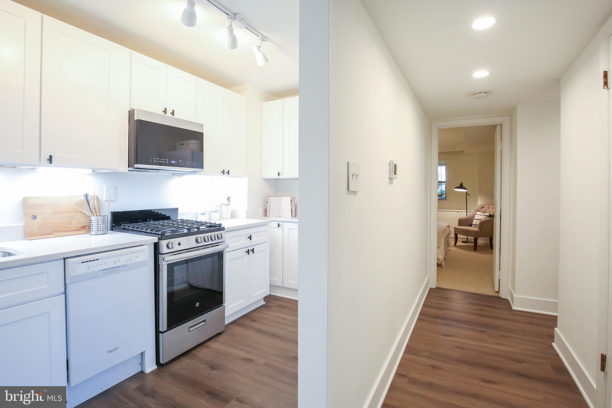 201 E Street Southeast, Unit 2 Washington, DC 20003 - Photo 11 of 26