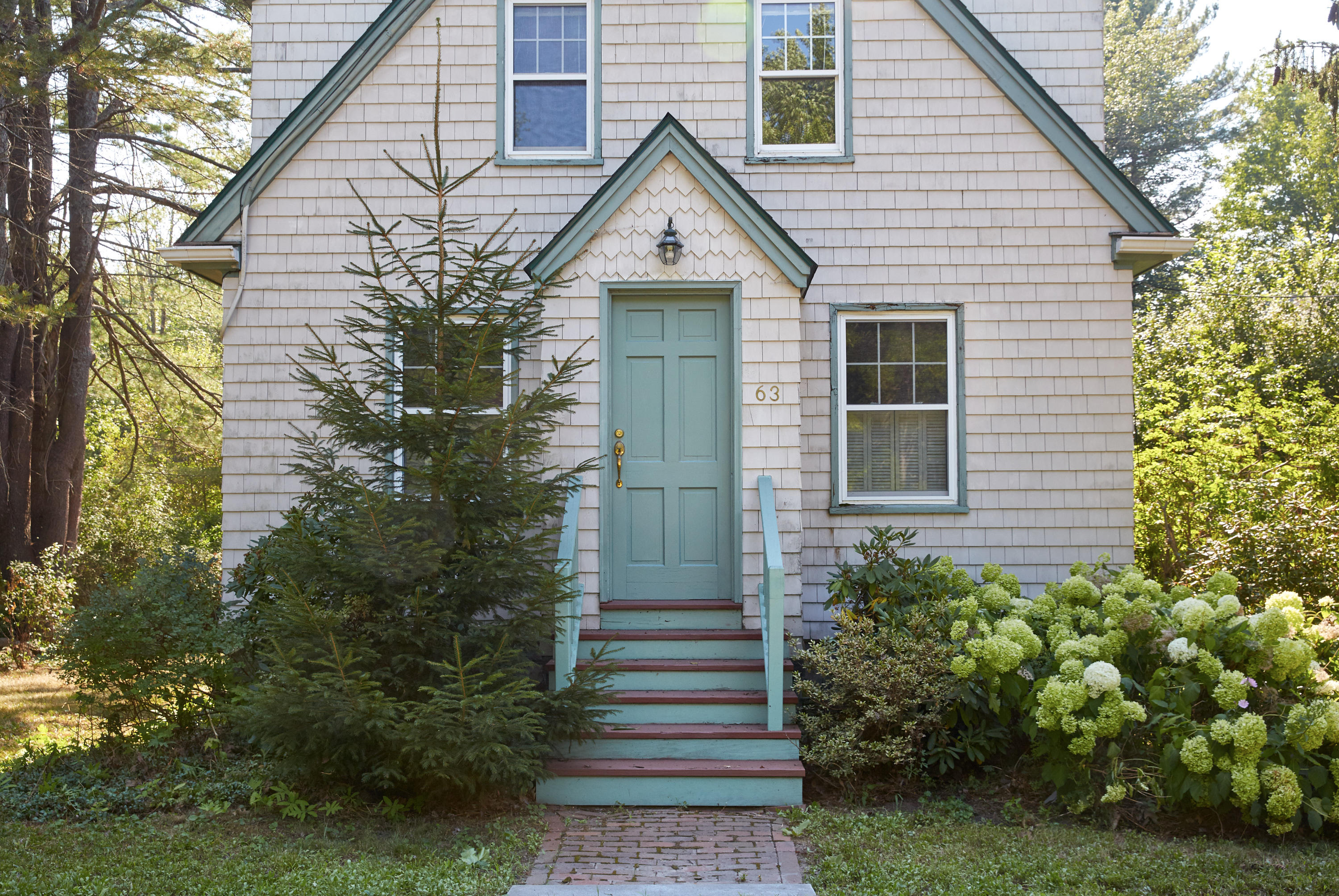 63 Ocean House Road Cape Elizabeth, ME 04107 - Photo 1 of 18 63OceanHouseRd-02