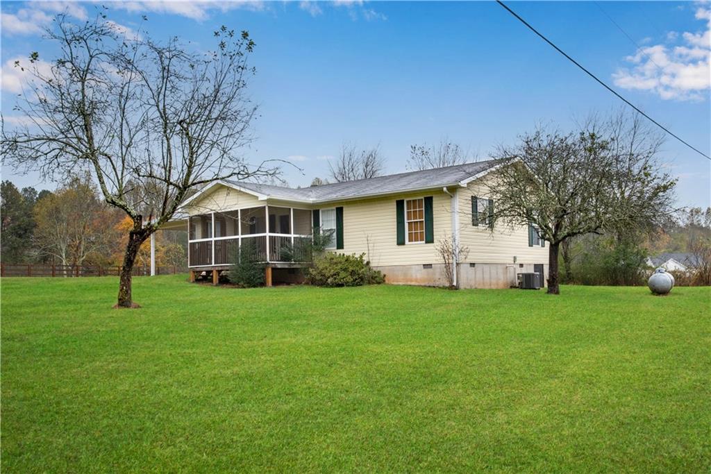 700 Tilley Road Talking Rock, GA 30175 - Photo 4 of 32 front view of a house with a yard