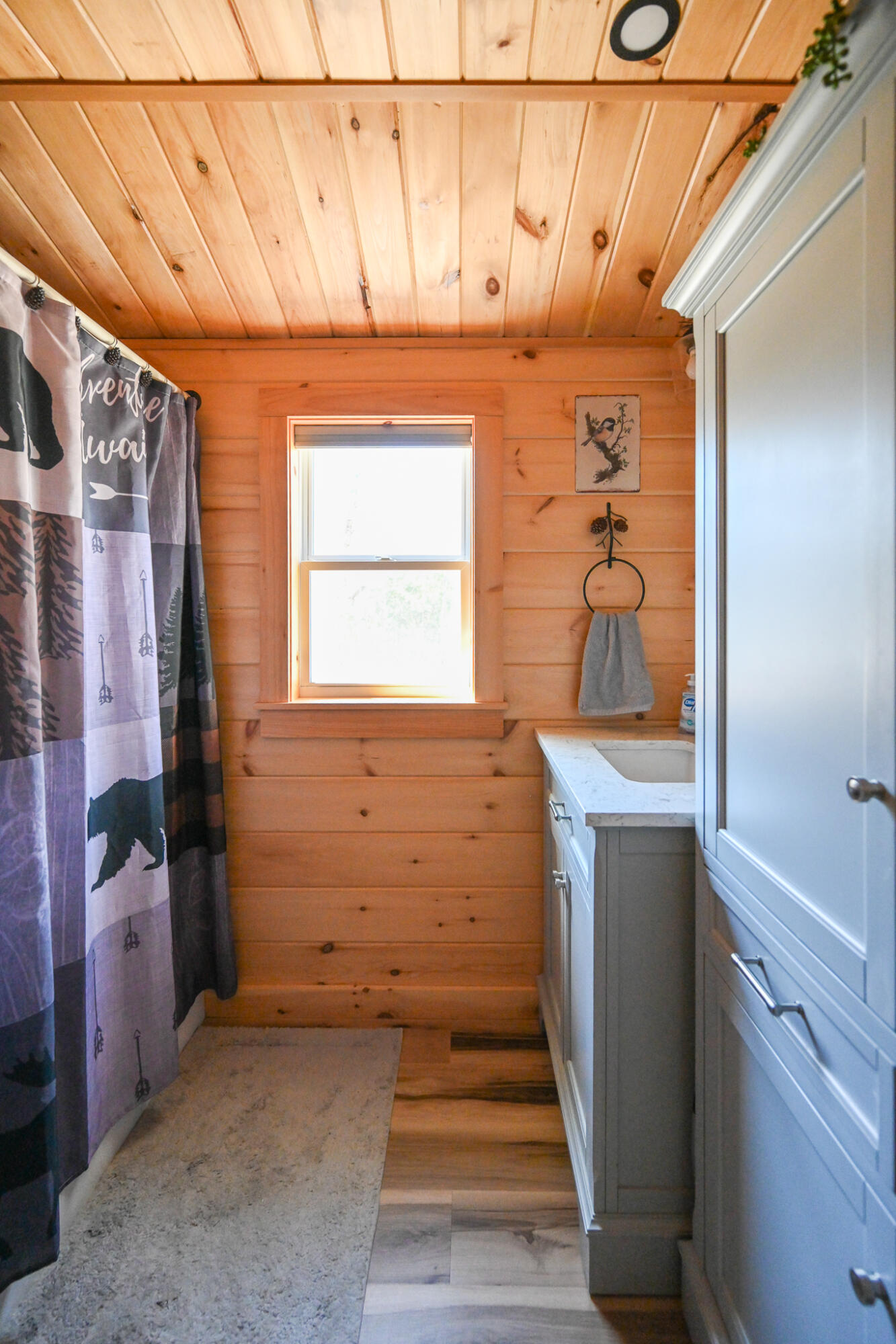 28 Dragon Back Road Naples, ME 04055 - Photo 28 of 41 Bathroom