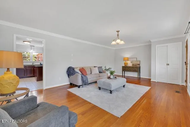 $476,500 | 107 Fairway Lane, Greeneville, TN 37743