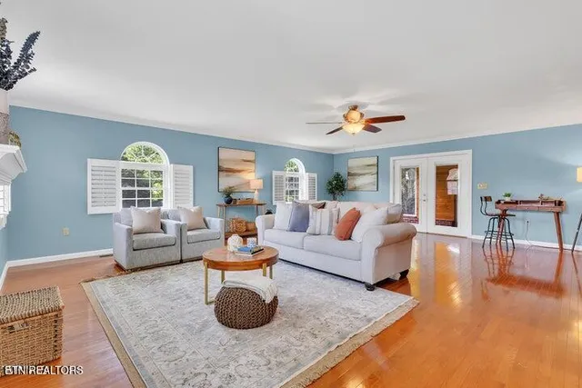 $476,500 | 107 Fairway Lane, Greeneville, TN 37743