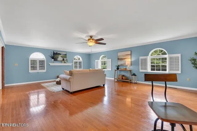 $476,500 | 107 Fairway Lane, Greeneville, TN 37743