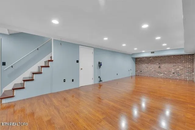 $476,500 | 107 Fairway Lane, Greeneville, TN 37743