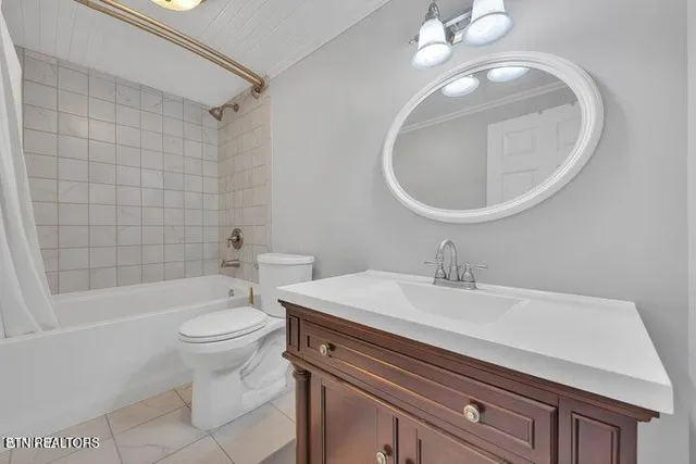 $476,500 | 107 Fairway Lane, Greeneville, TN 37743