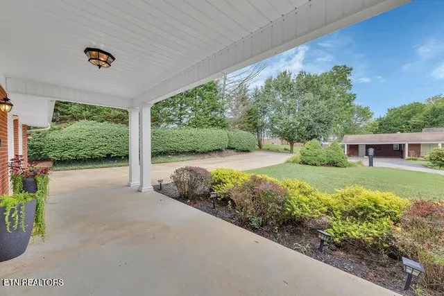 $476,500 | 107 Fairway Lane, Greeneville, TN 37743