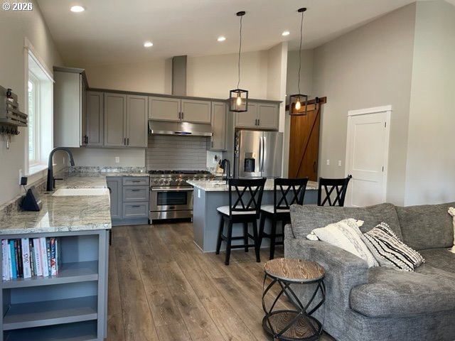 88051 Lake Point Drive Florence, OR 97439 - Photo 5 of 29