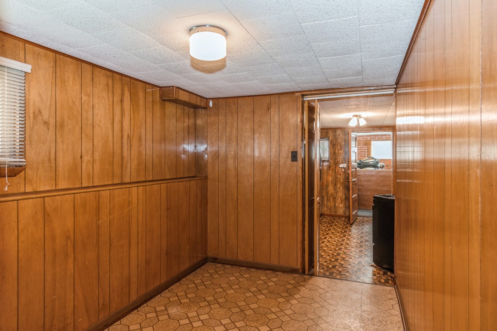 2629 North Rutherford Avenue Chicago, IL 60707 - Photo 14 of 18 Gallery Image 14
