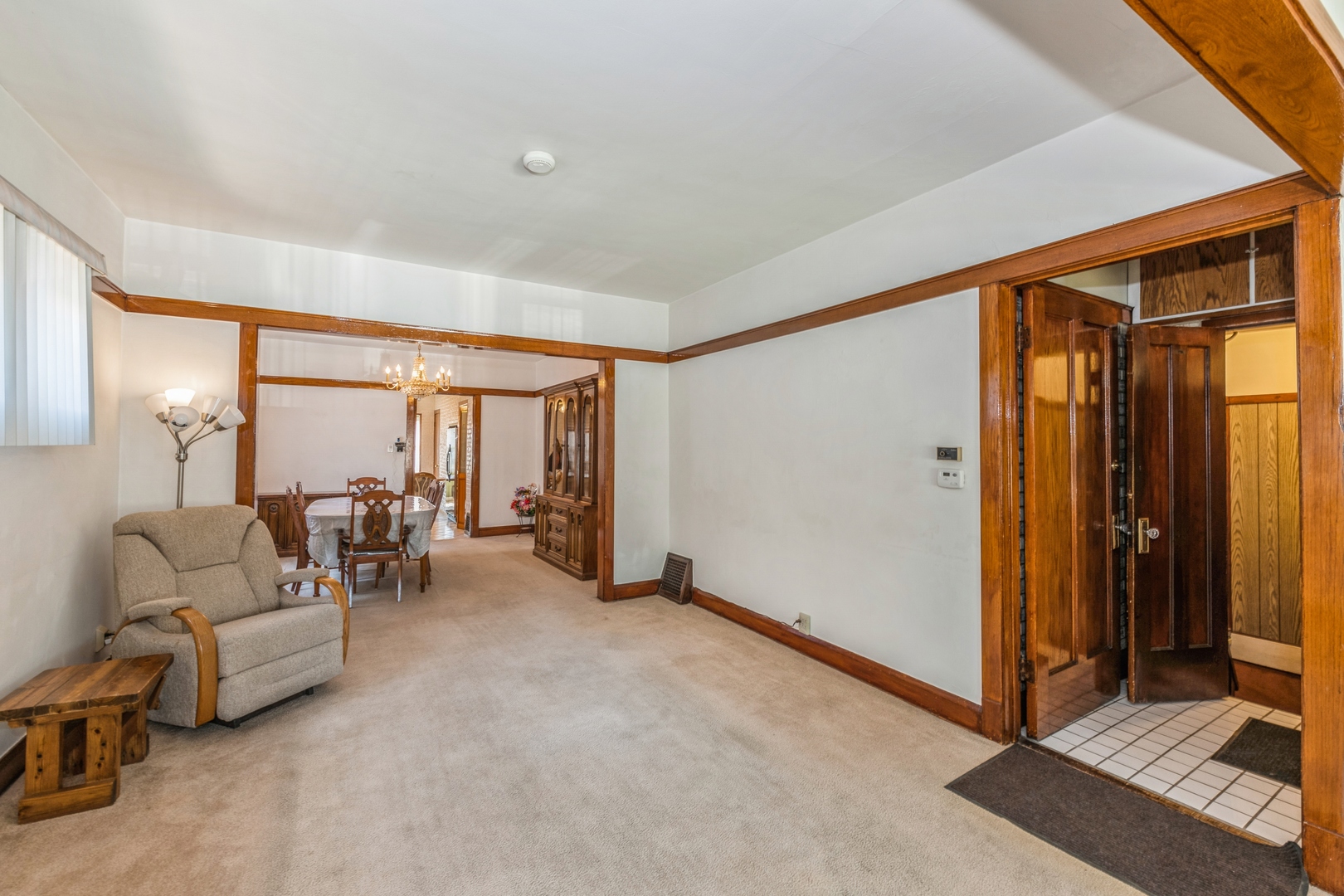 2629 North Rutherford Avenue Chicago, IL 60707 - Photo 4 of 18 Gallery Image 4