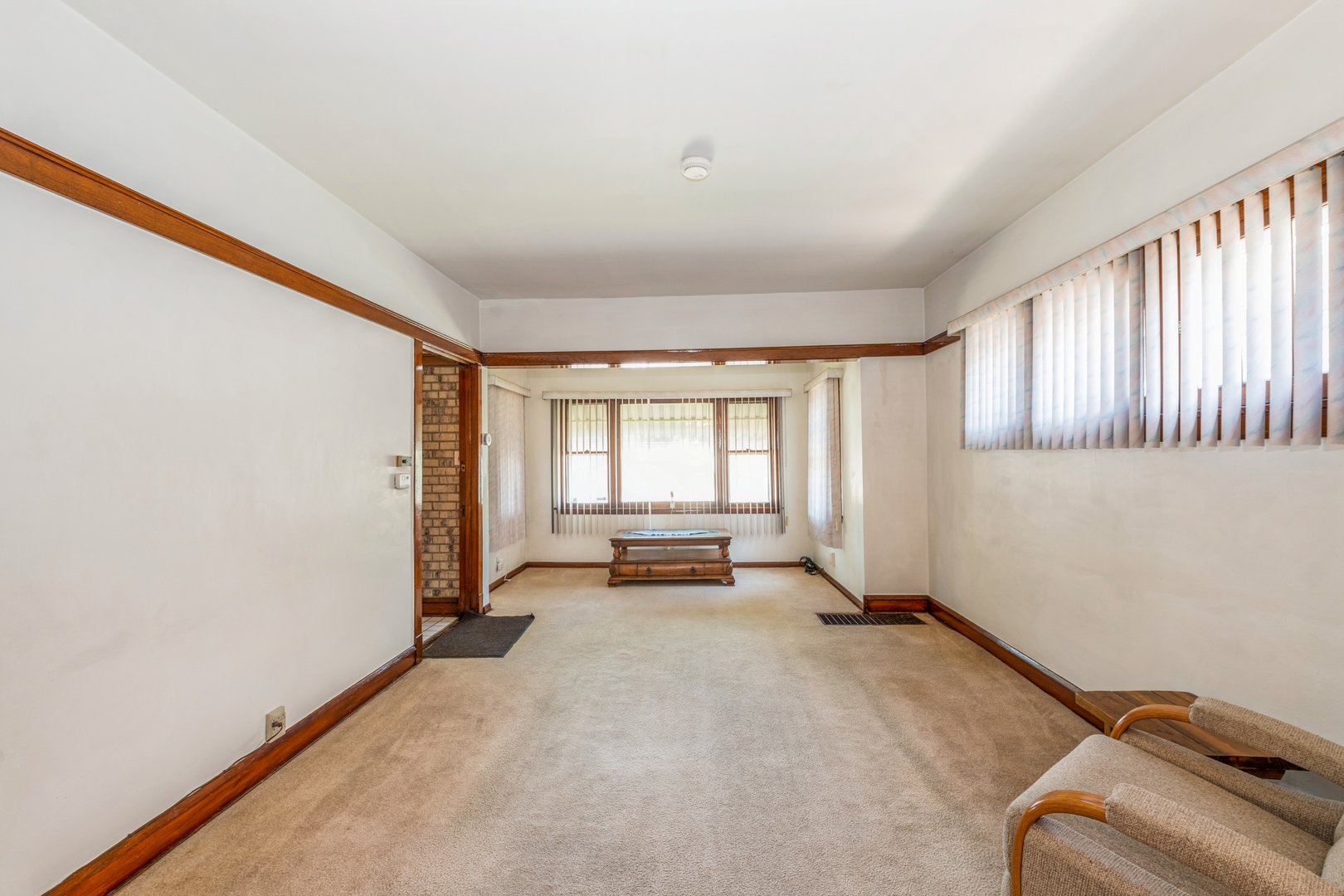 2629 North Rutherford Avenue Chicago, IL 60707 - Photo 5 of 18 Gallery Image 5