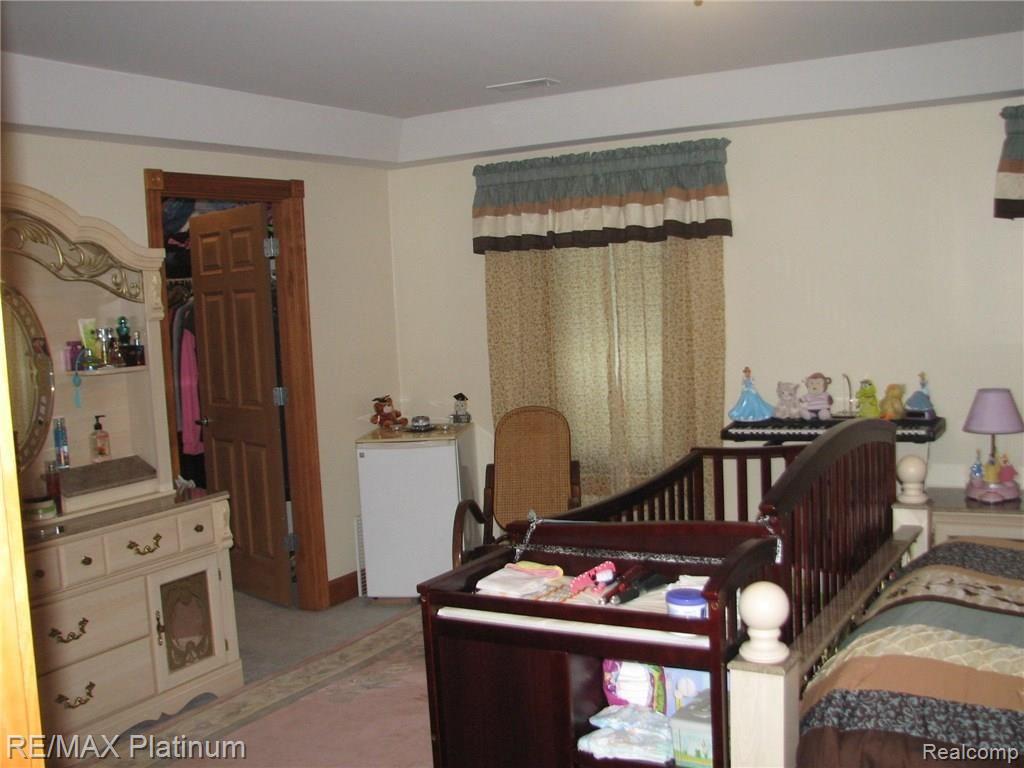 44450 Geddes Road Canton, MI 48188 - Photo 19 of 49 Geddes rd 040.JPG
