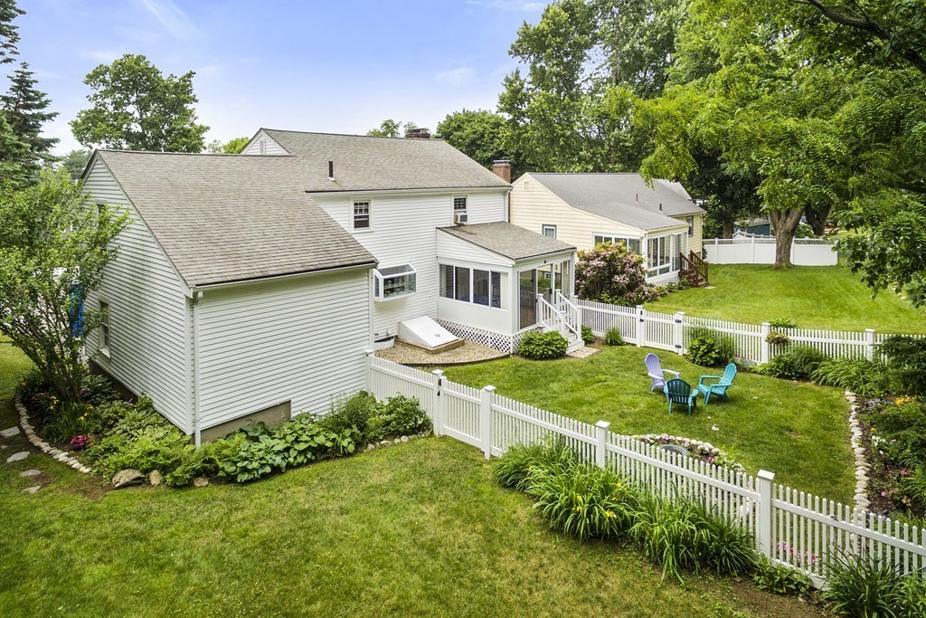 6 Lawndale Road Stoneham, MA 02180 - Photo 20 of 26 Gallery Image 20