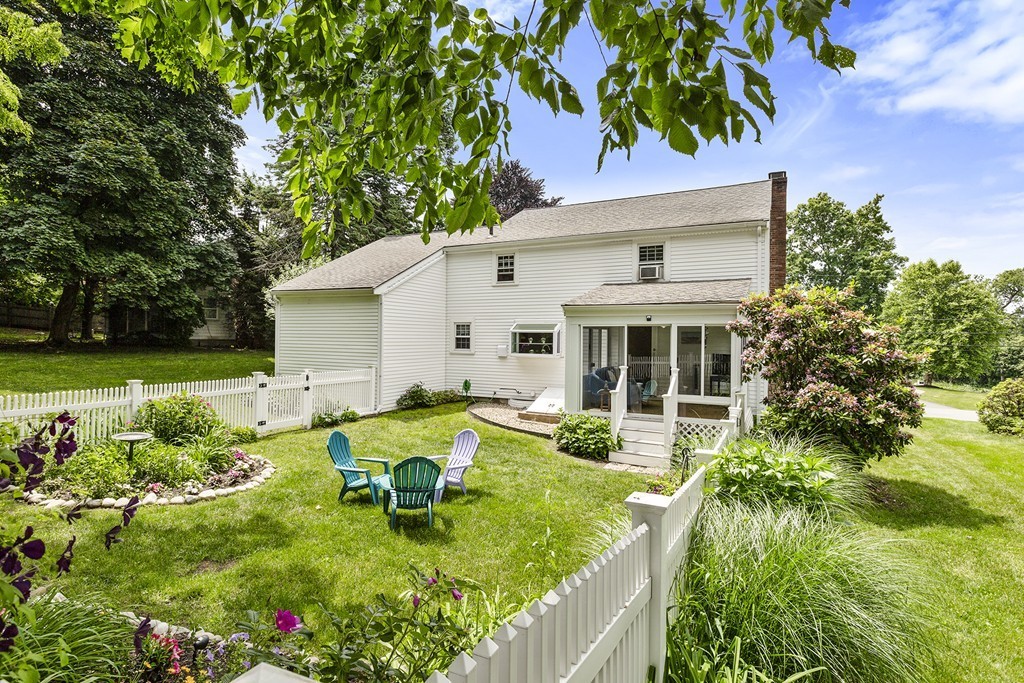 6 Lawndale Road Stoneham, MA 02180 - Photo 24 of 26 Gallery Image 24