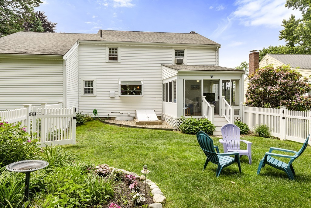 6 Lawndale Road Stoneham, MA 02180 - Photo 25 of 26 Gallery Image 25