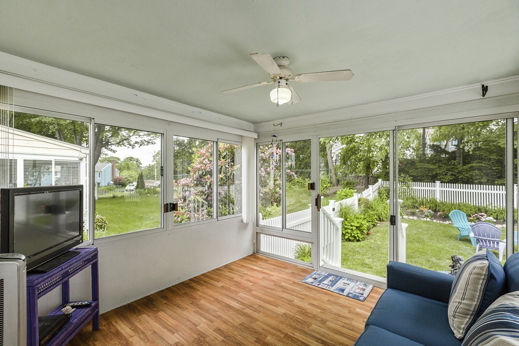 6 Lawndale Road Stoneham, MA 02180 - Photo 9 of 26 Gallery Image 9