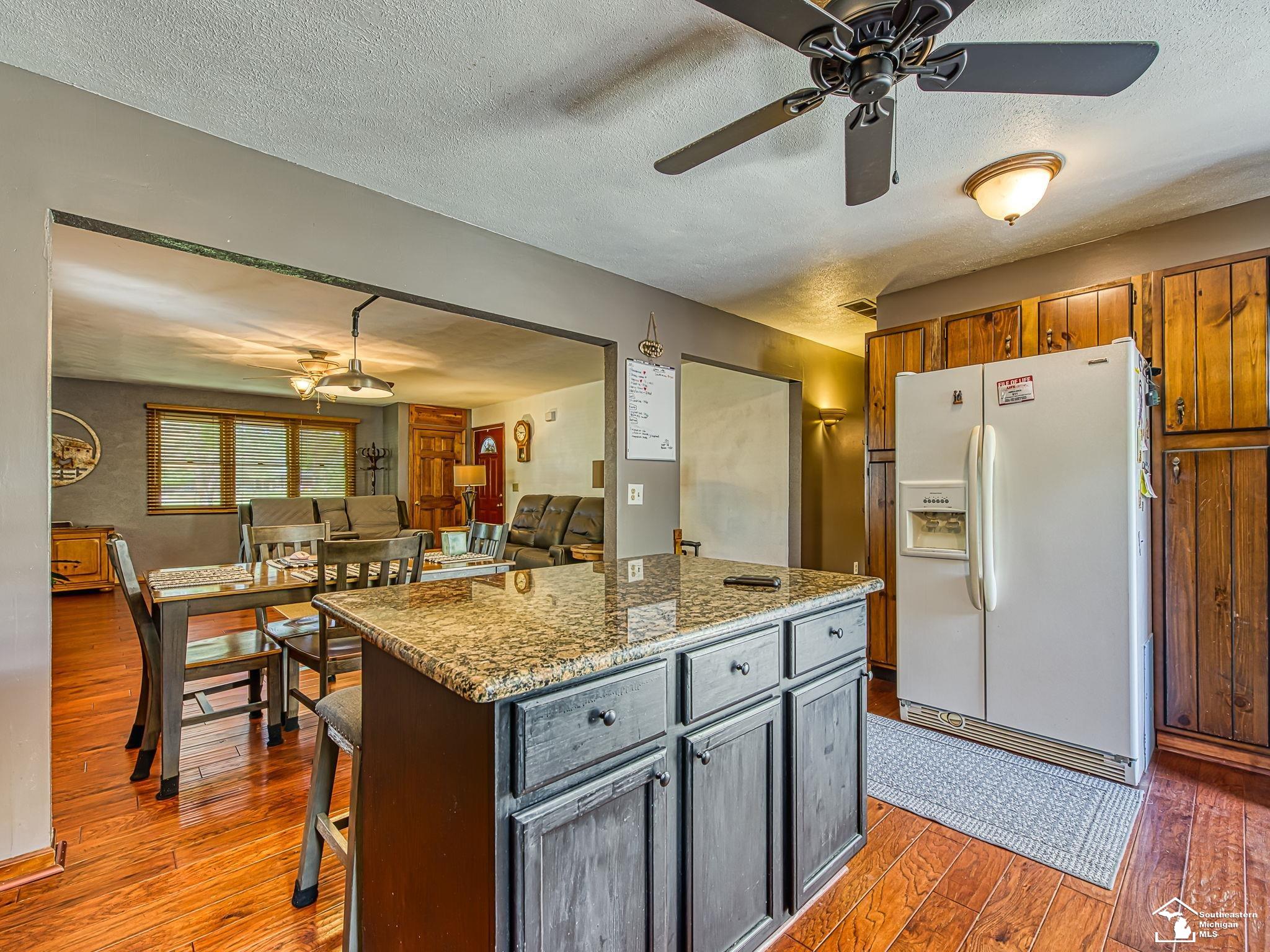 5215 Wells Road Petersburg, MI 49270 - Photo 11 of 47