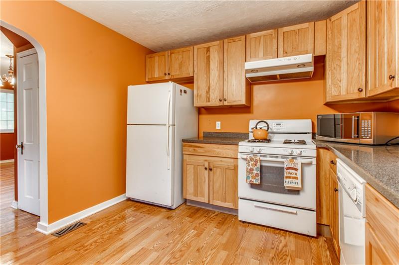 919 Glenfield Road Sewickley, PA 15143 - Photo 5 of 24 Another view of the kitchen.
