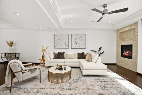 $1,295,000 | 257 South Hudson Avenue, Unit 102, Pasadena, CA 91101