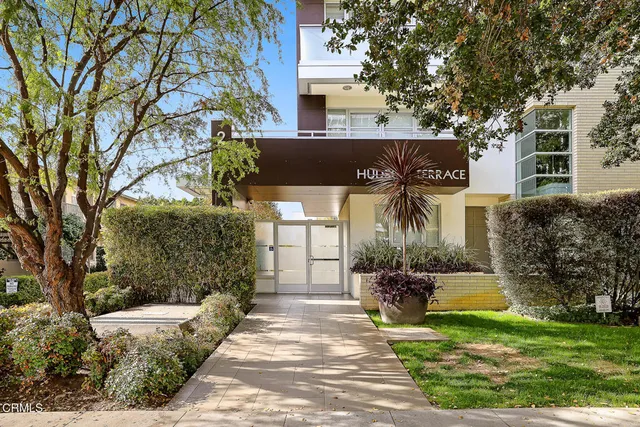 $1,295,000 | 257 South Hudson Avenue, Unit 102, Pasadena, CA 91101