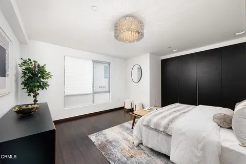 $1,295,000 | 257 South Hudson Avenue, Unit 102, Pasadena, CA 91101