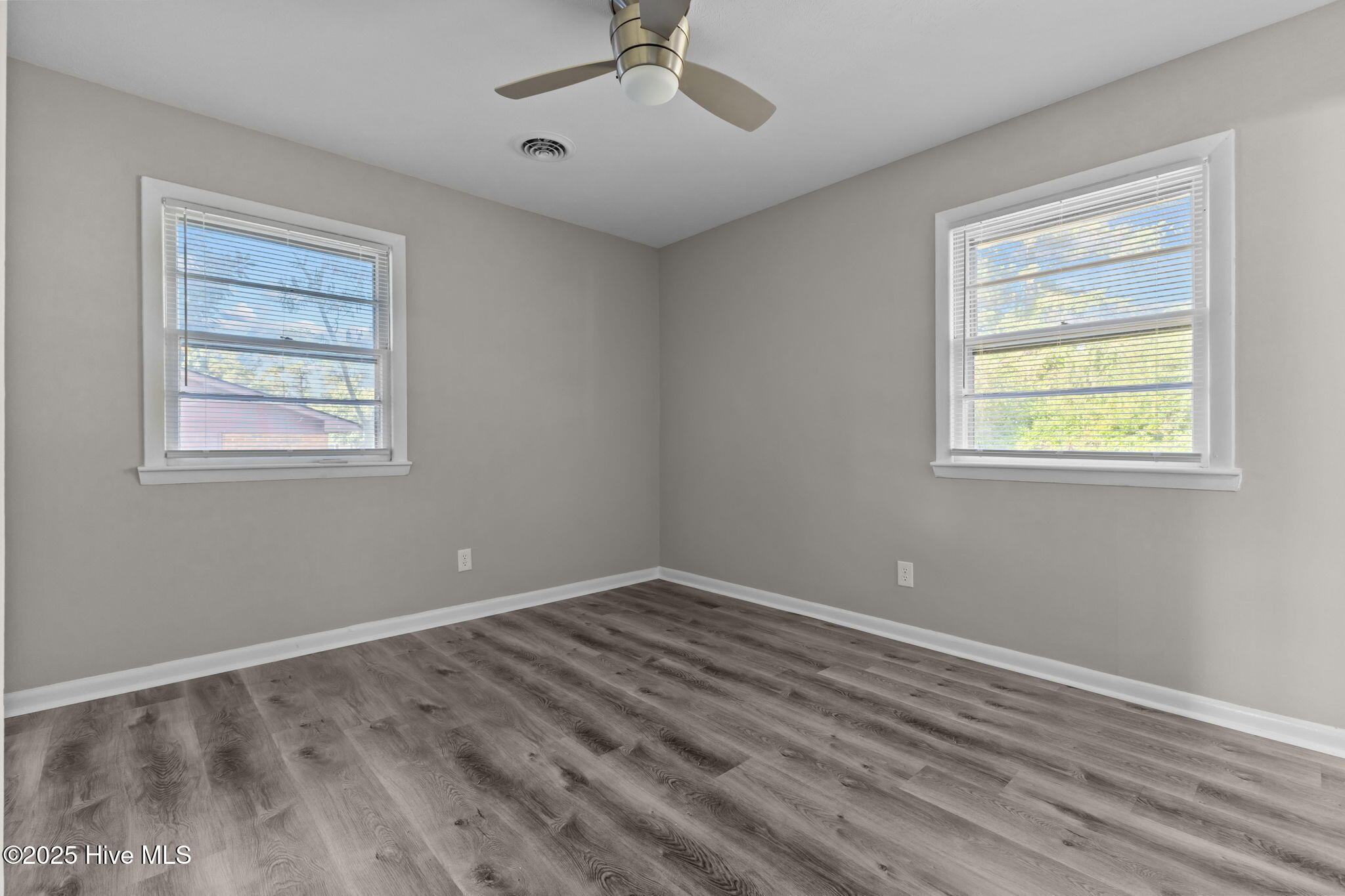 1102 Danbury Road Fayetteville, NC 28311 - Photo 15 of 27 7-web-or-mls-AZ3A0873