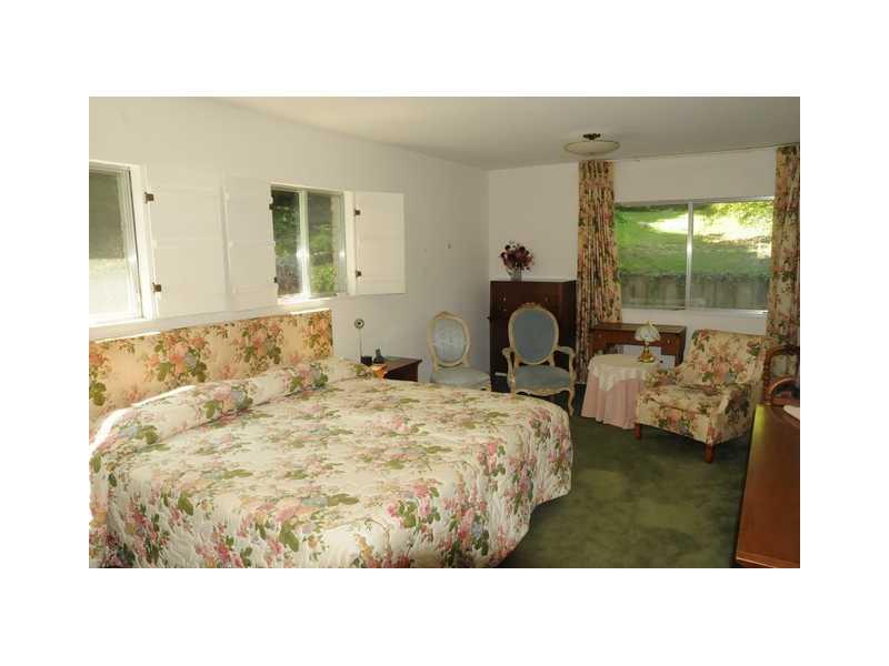701 Hawthorne Road New Castle, IN 47362 - Photo 13 of 21 Gallery Image 13