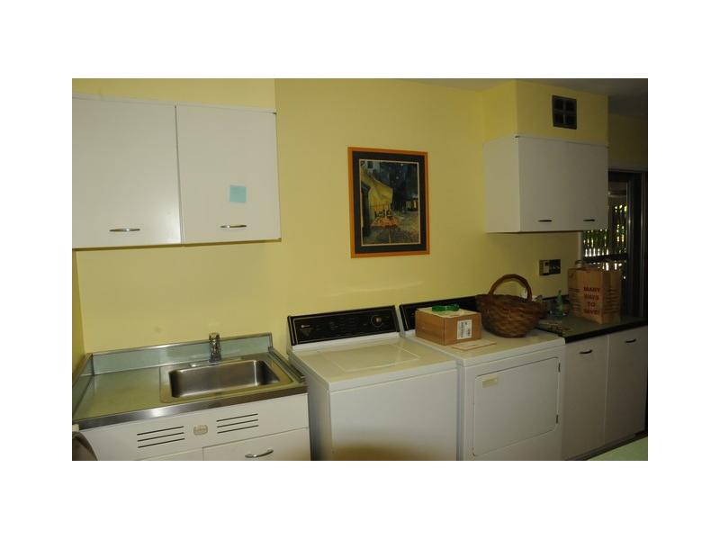 701 Hawthorne Road New Castle, IN 47362 - Photo 16 of 21 Gallery Image 16