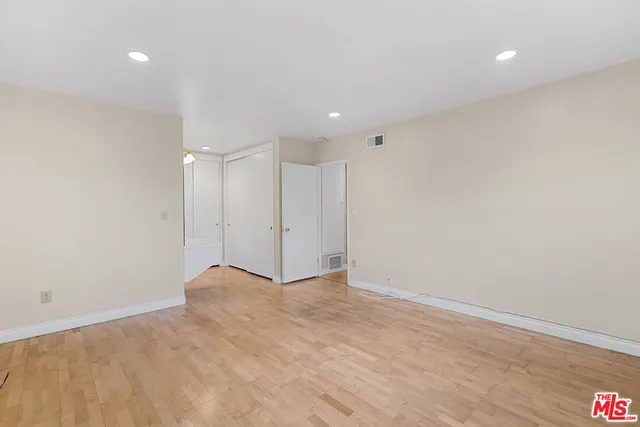 $4,520 | 9631 Crystal View Drive, Tujunga, CA 91042