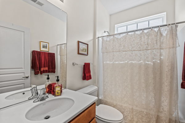 2445 Rolling Ridge Elgin, IL 60124 - Photo 14 of 24 Gallery Image 14