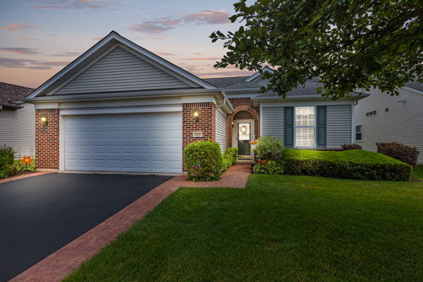2445 Rolling Ridge Elgin, IL 60124 - Photo 17 of 24 Gallery Image 17