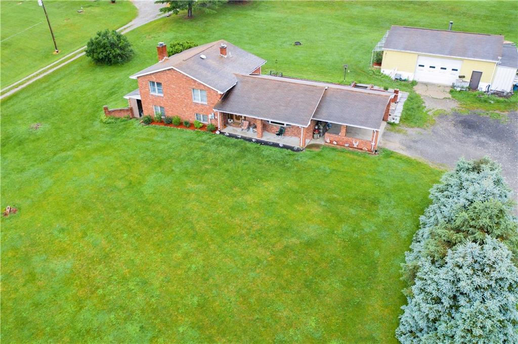 180 Southview Road McDonald, PA 15057 - Photo 3 of 23 Gallery Image 3