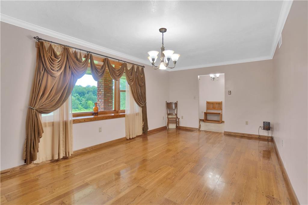 180 Southview Road McDonald, PA 15057 - Photo 6 of 23 Gallery Image 6
