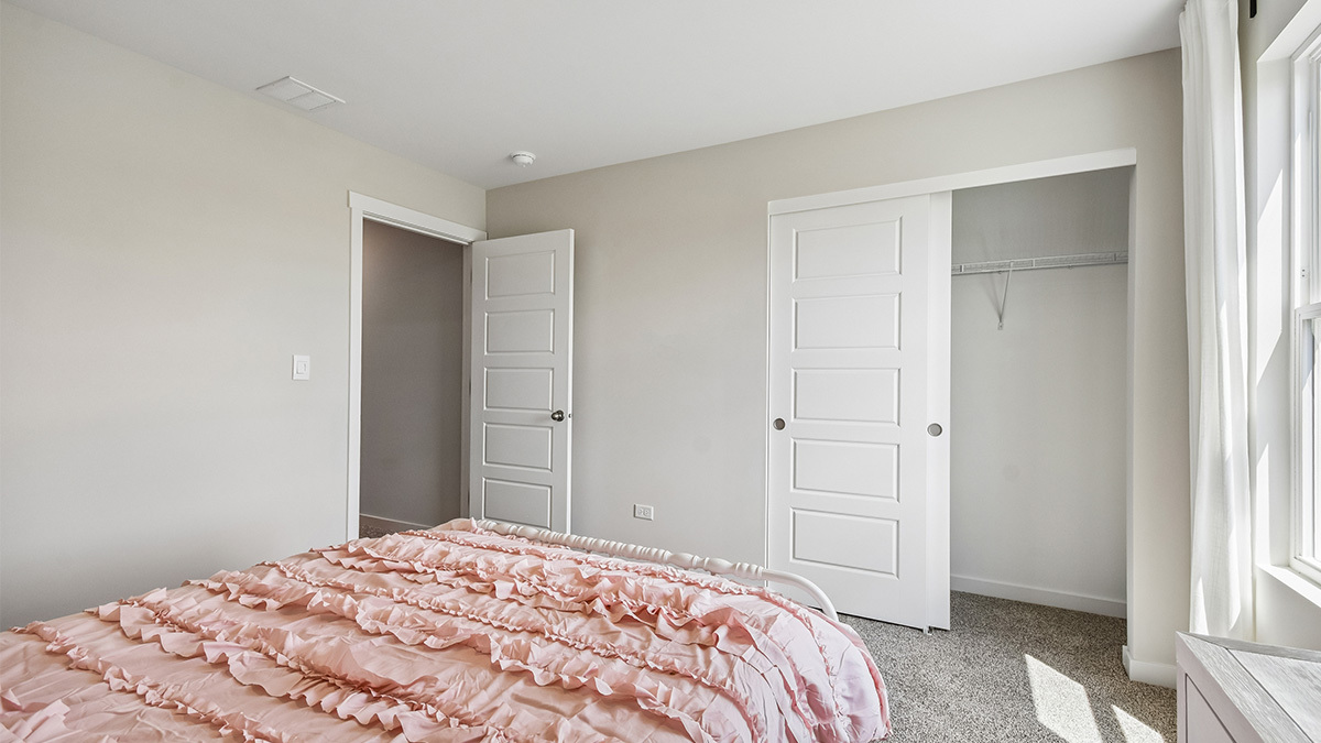 3002 Old Castle Road Joliet, IL 60431 - Photo 22 of 58
