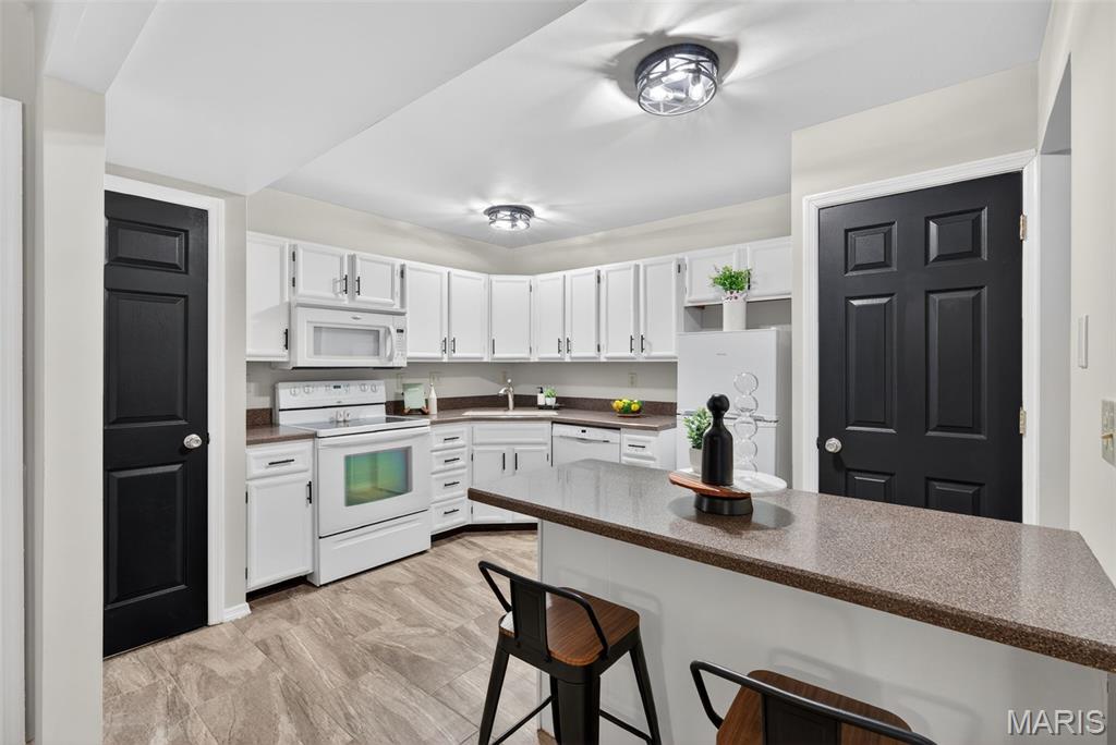 2331 Kratky Road, Unit E St. Louis, MO 63114 - Photo 7 of 18