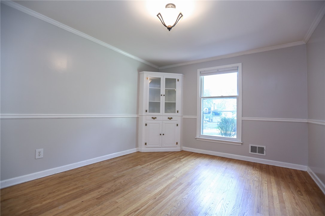 16 Brookside Drive Perinton, NY 14450 - Photo 15 of 47