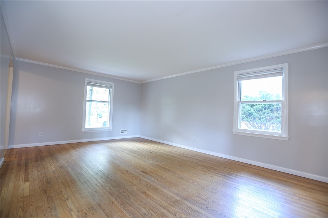 16 Brookside Drive Perinton, NY 14450 - Photo 19 of 47