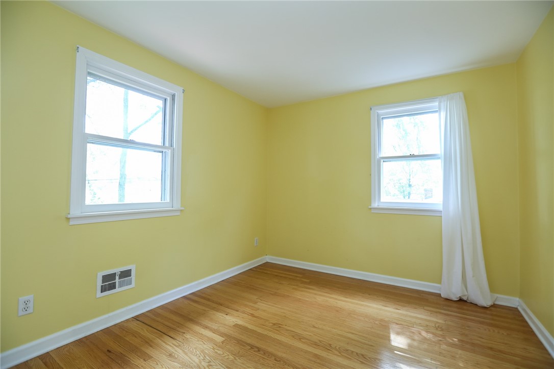 16 Brookside Drive Perinton, NY 14450 - Photo 27 of 47