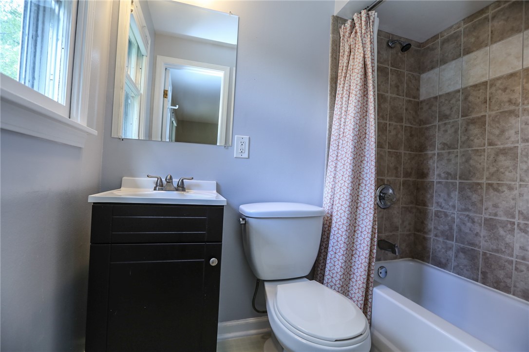 16 Brookside Drive Perinton, NY 14450 - Photo 29 of 47