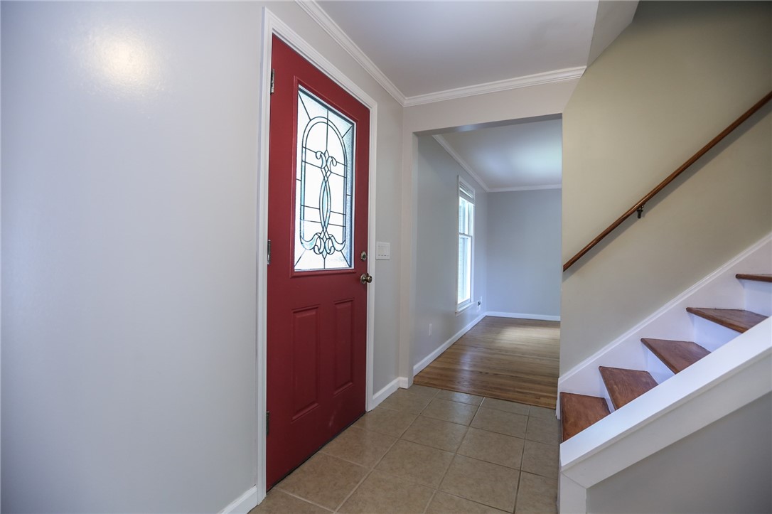 16 Brookside Drive Perinton, NY 14450 - Photo 5 of 47