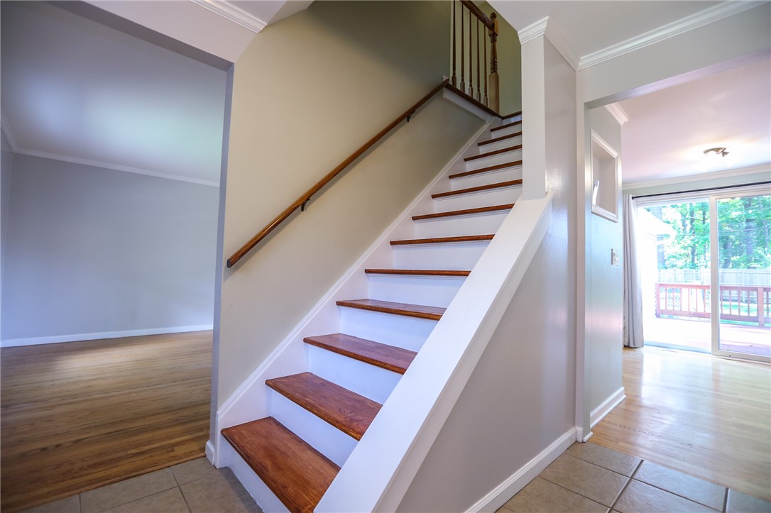 16 Brookside Drive Perinton, NY 14450 - Photo 6 of 47