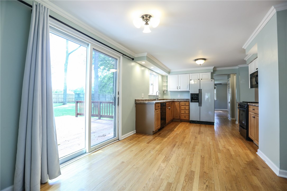 16 Brookside Drive Perinton, NY 14450 - Photo 7 of 47