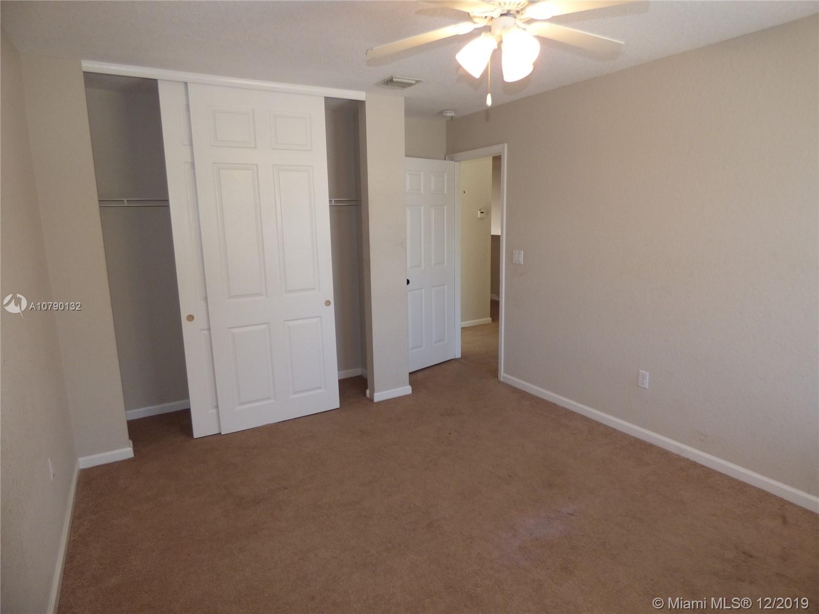 2090 Reston Circle Royal Palm Beach, FL 33411 - Photo 17 of 36