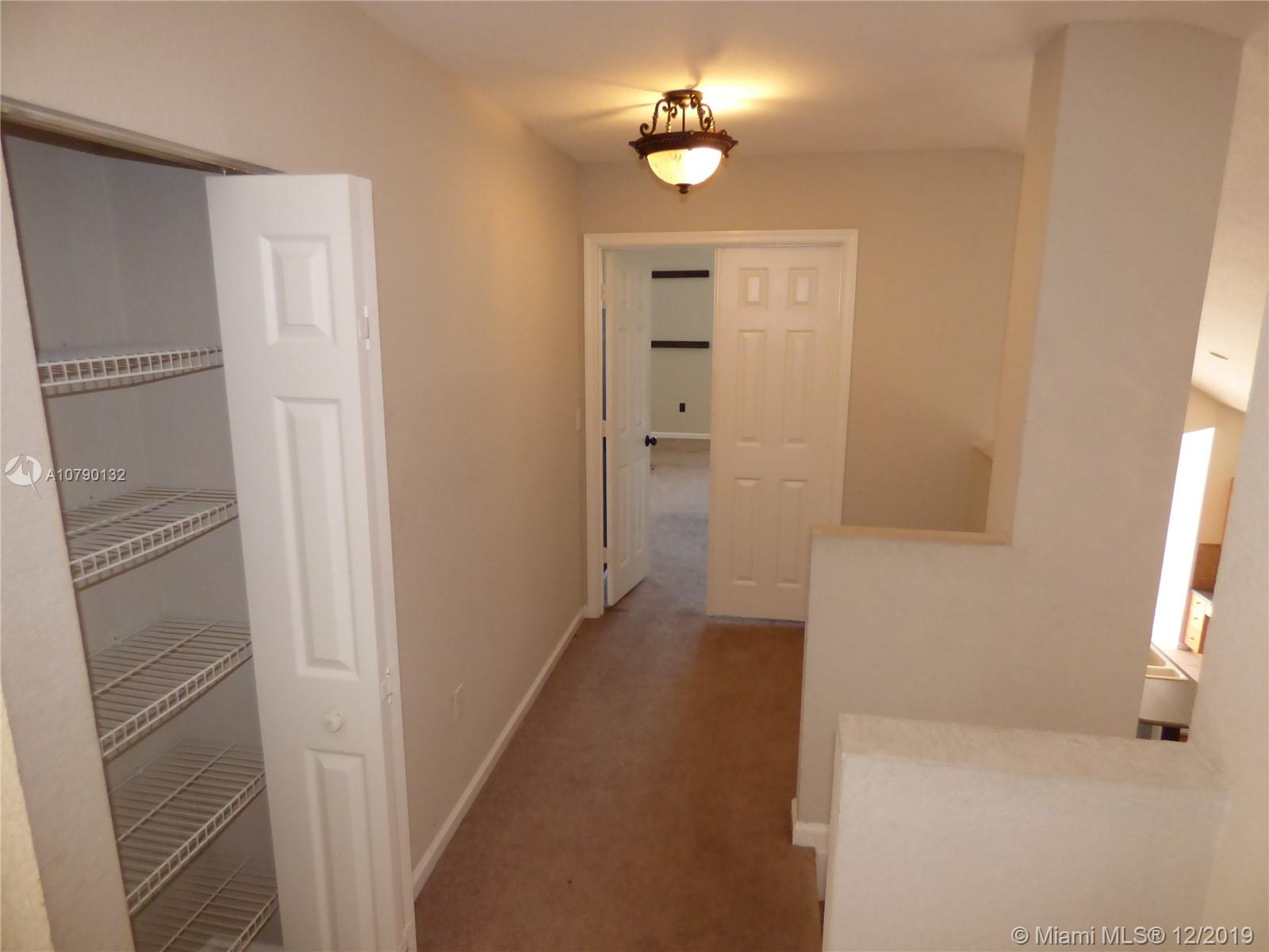 2090 Reston Circle Royal Palm Beach, FL 33411 - Photo 20 of 36